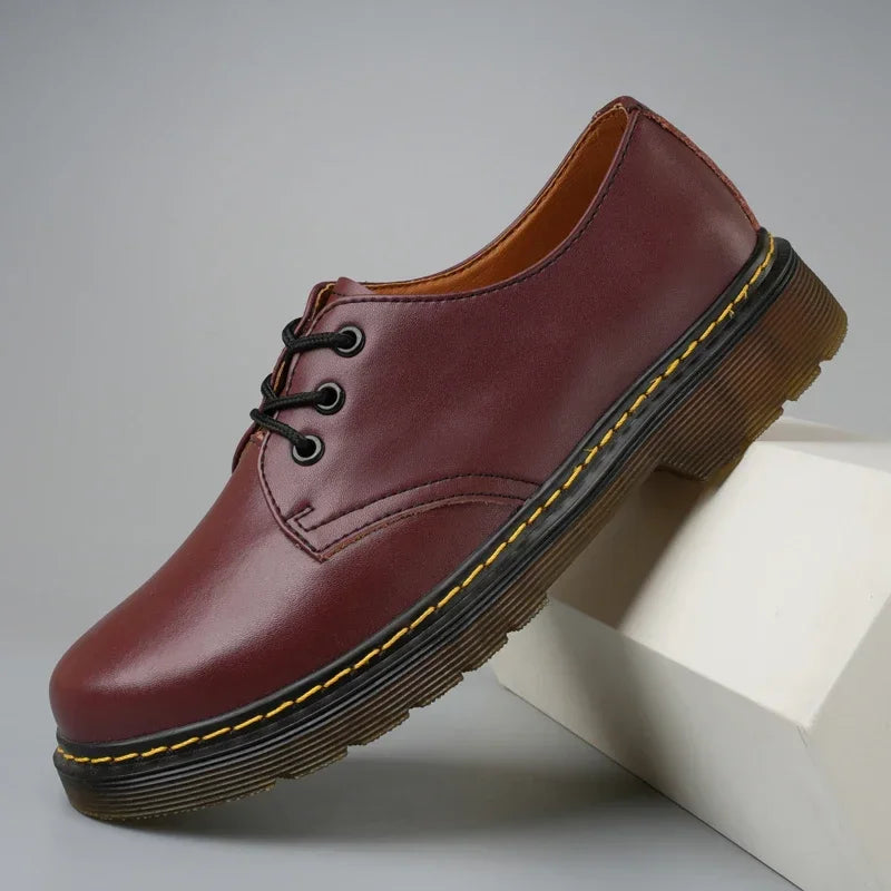 Chaussures homme tendance en cuir véritable, chaussures unisexes décontractées, mocassins plats respirants et antidérapants pour l'extérieur.