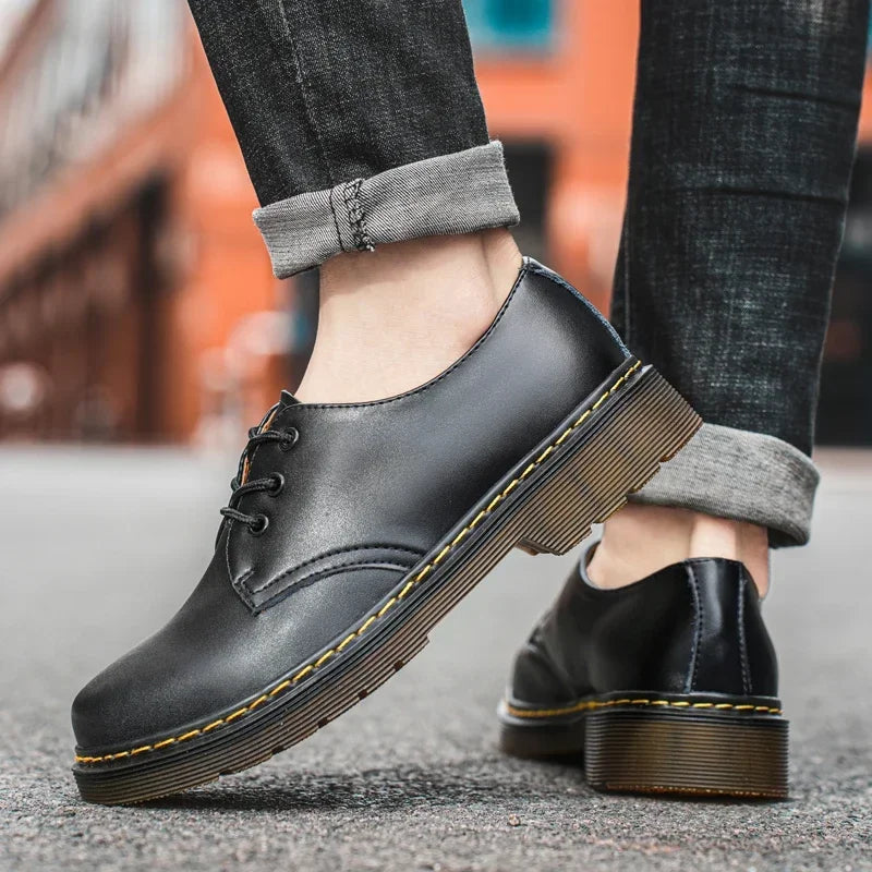 Chaussures homme tendance en cuir véritable, chaussures unisexes décontractées, mocassins plats respirants et antidérapants pour l'extérieur.