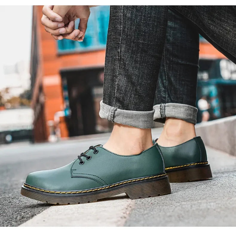 Chaussures homme tendance en cuir véritable, chaussures unisexes décontractées, mocassins plats respirants et antidérapants pour l'extérieur.