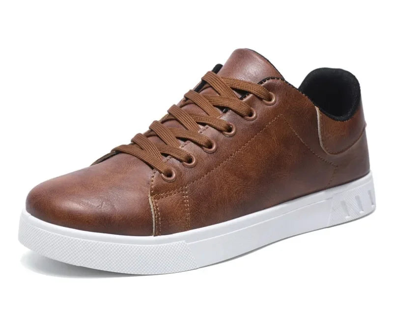 Chaussures décontractées, mocassins, baskets en cuir britannique, chaussures plates, chaussures classiques en cuir pour hommes, nouveautés printemps-été, chaussures tendance à plateforme polyvalentes