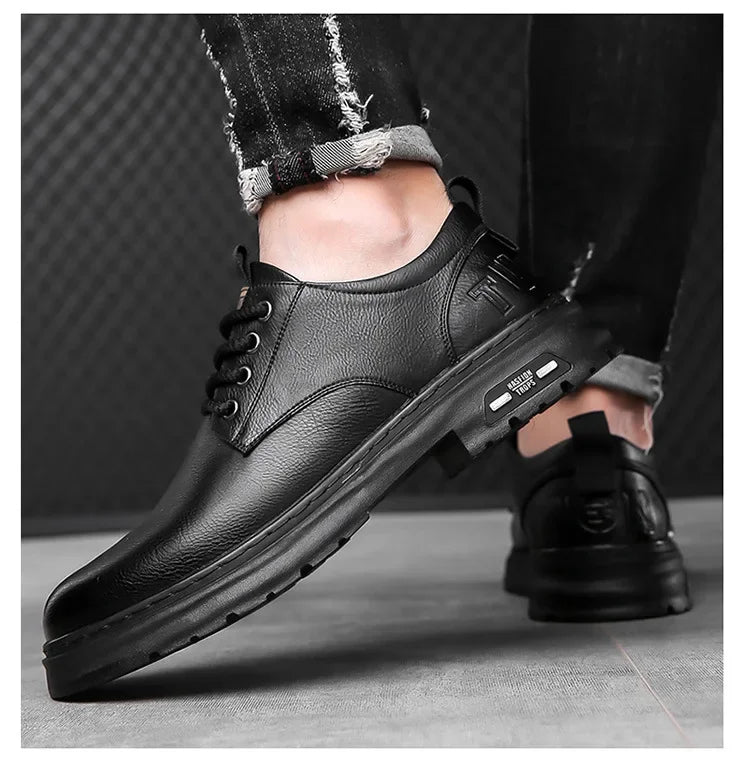 Chaussures décontractées en cuir pour hommes, chaussures à plateforme tendance et polyvalentes, chaussures de ville respirantes en cuir pour hommes