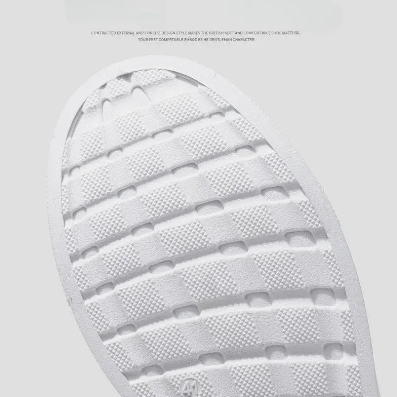 Chaussures décontractées, mocassins, baskets en cuir britannique, chaussures plates, chaussures classiques en cuir pour hommes, nouveautés printemps-été, chaussures tendance à plateforme polyvalentes