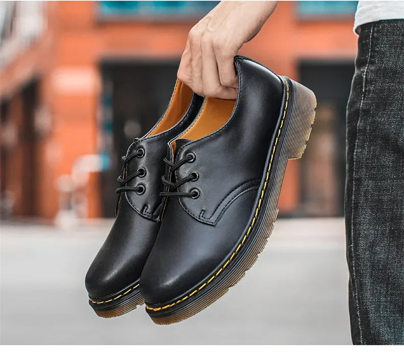 Chaussures homme tendance en cuir véritable, chaussures unisexes décontractées, mocassins plats respirants et antidérapants pour l'extérieur.