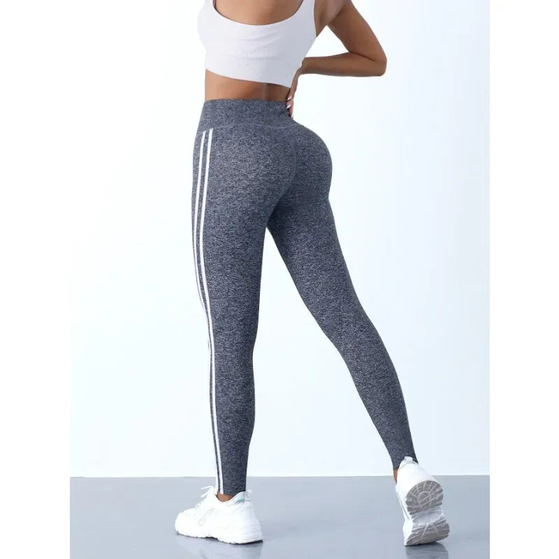 Leggings de yoga pour femmes, rayés, coupe slim, pantalon de sport taille haute, effet push-up, collant décontracté, idéal pour le sport, la course à pied et la gym.